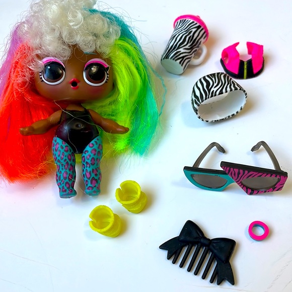 LOL Valley B.B. Make Over Series Hair Goals Doll Collectible - Picture 10 of 15